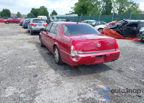 2008 Cadillac Dts 1Sc z USA, uszkodzony, nr VIN 1G6KD57Y18U105496
